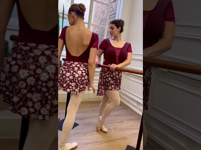 Vídeo relacionado con Camiseta de Cuero Metálico Brillante Lentejuelas Manga largas para Niña Top Fiesta Actuación Retro Camiseta de Danza Hip Hop Casual Unisex Ropa de Baile Jazz para Fiesta Actuación