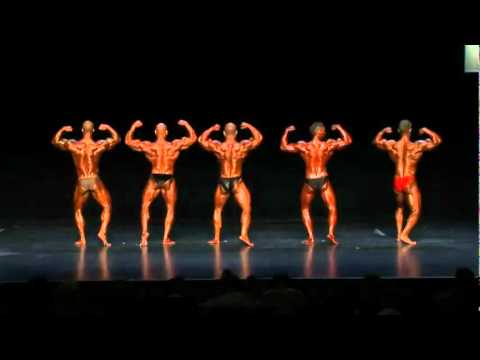 Synthol shoulder leaking Bodybuilder