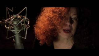 FAST CAR - SARAH JANE MORRIS - Official Videoclip