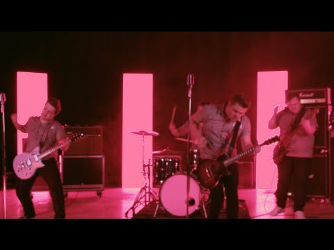 Never Wanna Go Home - Fashion Victims Music Video