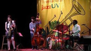 Melissa Aldana & The Crash Trio ||  Festival Internacional JazzUV
