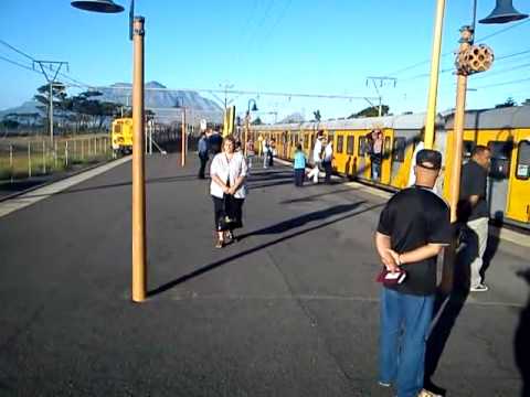 Cape Metrorail 24012011 0709am.3gp