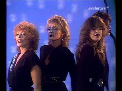 The Hornettes You've Got A Right WWF Club