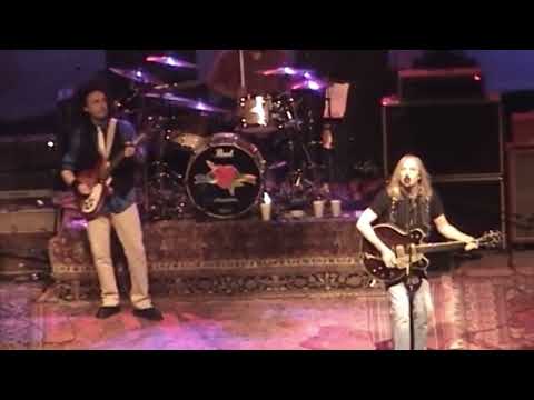 Feel A Whole Lot Better - Tom Petty & the HBs, live in Dallas 2002 (video!)