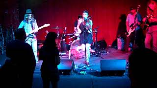 Lillie Mae -- And I Dance