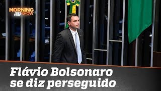 Flávio Bolsonaro diz ser vítima de perseguição