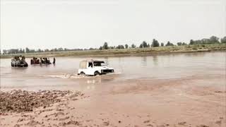 preview picture of video 'River Crossing in Gypsy'