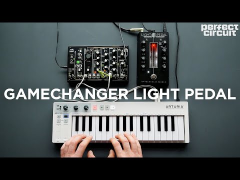 Gamechanger Audio Light Pedal - Optical Spring Reverb Pedal