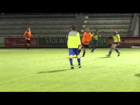 Opjestropdas 17 okt 2013 OSM '75 6 - VV De Meern 9 com 1-3 Penalty?
