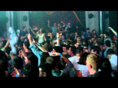 Manufactured Superstars playing Avicii vs journey - Dont Stop Levels @electrobeach 2012