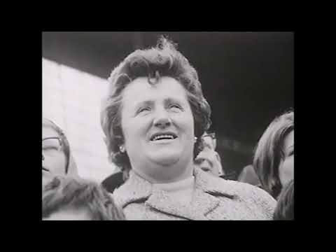 VFL crowds in the 60's and early 70's