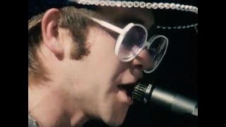 Elton John   Goodbye yellow brick road live at Dodger Stadium 1975