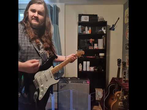 My Gear: Fender '65 Super Reverb Reissue Amp - Alex Hamilton