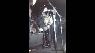 Rose Mcdowall - On the Sun