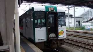 preview picture of video '陸羽東線キハ110系 小牛田駅発車 JR-East KiHa110 series DMU'