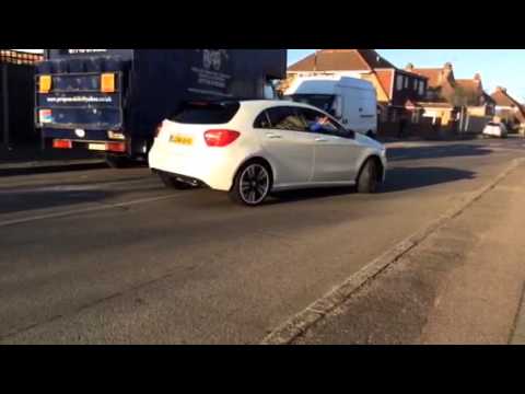 Mercedes-Benz A-Class Active Park Assist & Reversing Camera