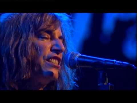 Patti Smith -Like a Rolling Stone -Live 2005
