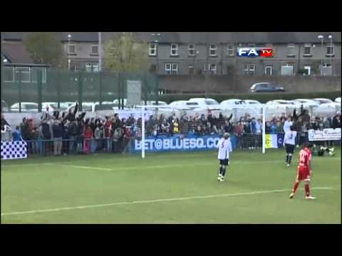 Guiseley 0-5 Crawley Town - The FA Cup 1st Round - 06/11/10