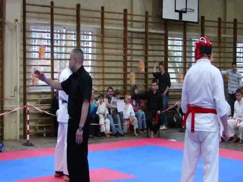 SKS HUSARIA - Błażejwicz vs FOKA.avi