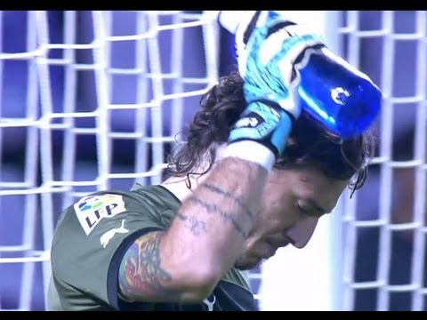 Gol de Óscar (1-1) en el Real Valladolid - RCD Espanyol