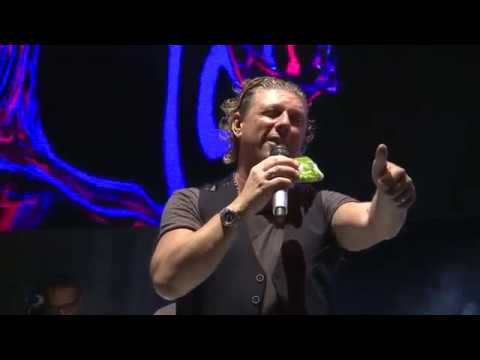 Omar Codazzi - Suona chitarra