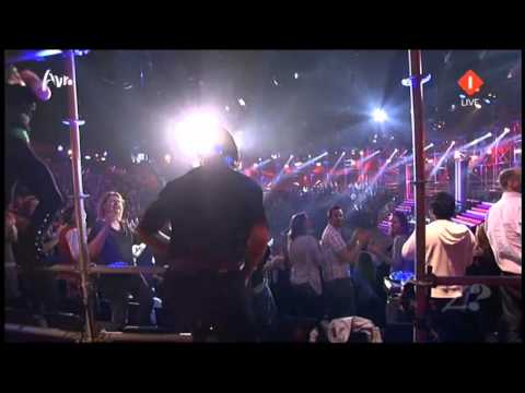 OZNZ show 5 - Zorro's - Dancing in the street