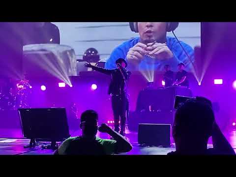 Lo Nuestro Se Murió - Gera MX ft. Samantha Barrón en vivo en Guadalajara