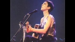 Adriana Calcanhoto  - &quot; Medo de Amar Nº 3 &quot; - Libras