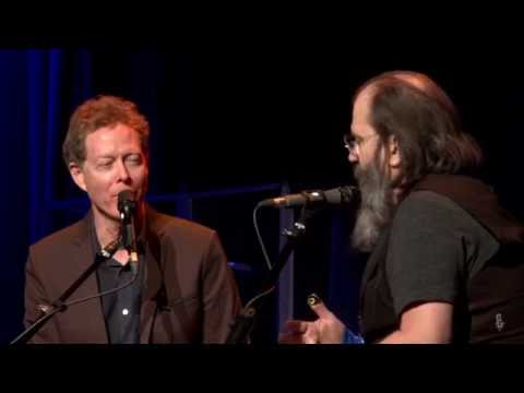 eTown Exclusive: On-Stage Interview with Steve Earle