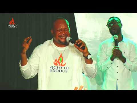 ALKA MBUMBA - UWEPO WAKO UWE NAMI  (NIGHT OF EXODUS LIVE PERFORMANCE)