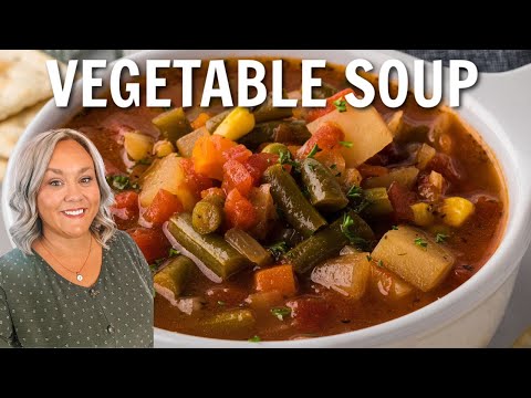 Easy Homemade Vegetable Soup | It's so simple to make!