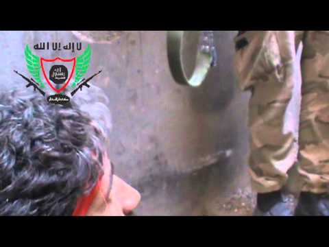 غنائم كتيبة المختار من مبنى الخدمات الفنية بعد السيطرة عليه في مدينة دير الزور