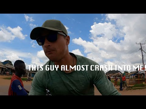The beautiful Tanzania | Wild camping and more | Cycling Around The World | VLOG 21 🇹🇿