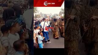 Download lagu Reaksi TNI Melihat Anak Kecil Nyanyi Komando Latihan Pertempuran #shorts #tni #komando #tniad mp3