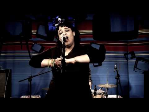 Pontual - Tulipa Ruiz