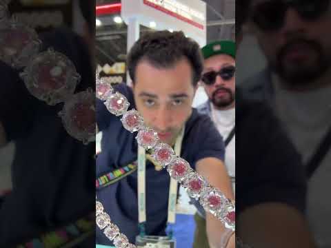 A Diamond INSIDE A Diamond! #diamonds #traxnyc #shorts