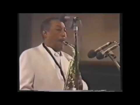 Johnny Hodges -  Don't Get Around Much Anymore