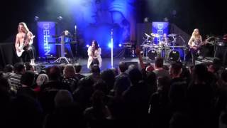 Turn The Lights Out (live) - Delain