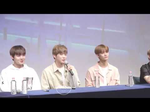 170812 워너원 팬사인회 강다니엘 인사 직캠