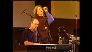 Gilbert O&#39;Sullivan - Who Was It (Live)