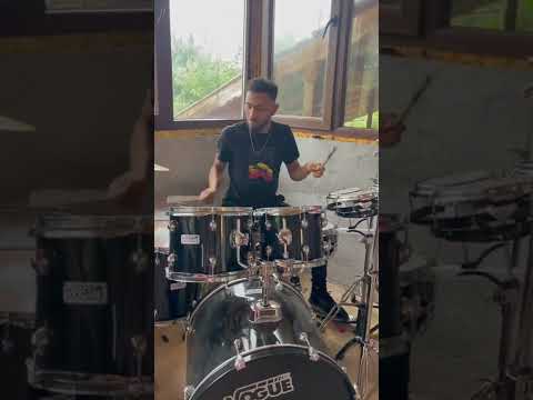 Alex kalinov  training home