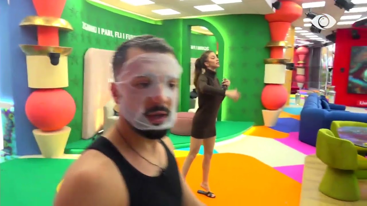 “Jeni bërë si fis, latë nam”/ Vijon debati mes Loredanës dhe Gjestit, ndërhyn Laerti