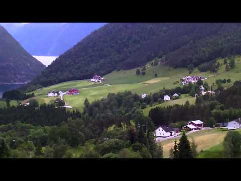 Kaupanger på ein veldig fin dag!!!!!!!!