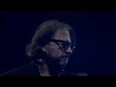 SOMETHING MUST CHANGE // CLIP OFFICIEL