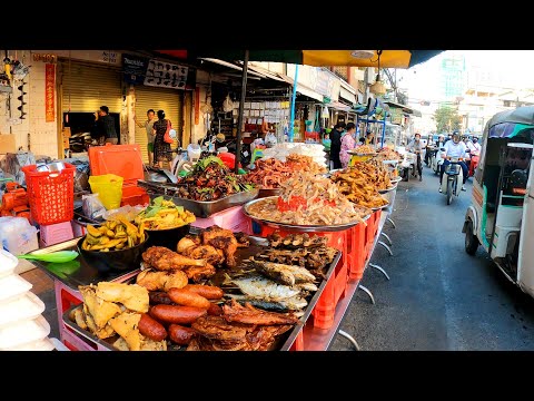 Plenty of Delicious Foods at Russian Market Phnom Penh, Cambodian Market Street Food Tour