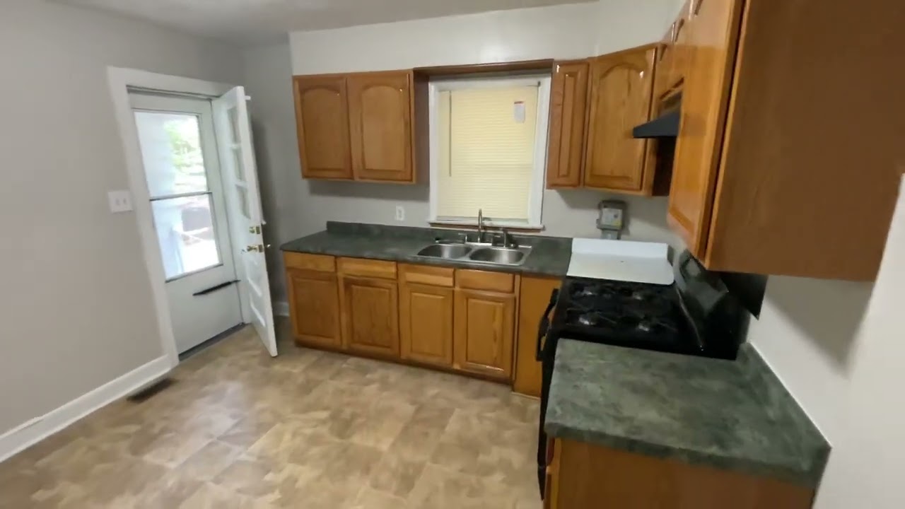 Video Tour Thumbnail