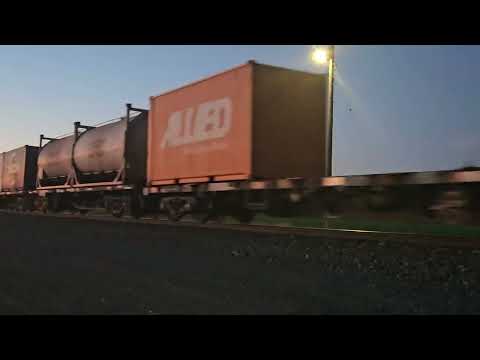 1PM6 PN Linfox Express #2 to Melbourne, 1815, 7/8/24, Marmalake (Murtoa) VIC