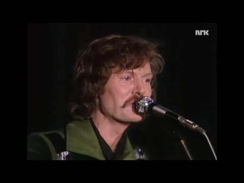 Øystein Sunde sammen med Fredrik og Rolf Wibe - Byens Hi-Fi Asyl