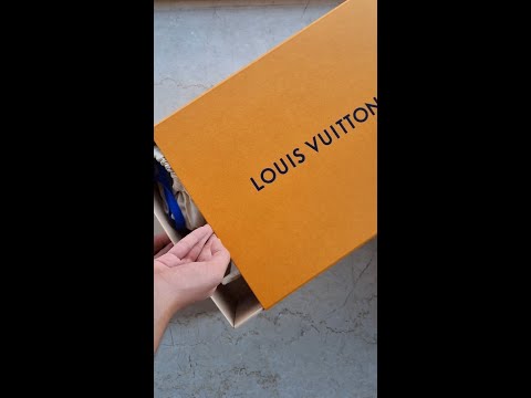 UNBOXING NEW LV Trainer 2022 | Insane Luxury Stuff [4K]