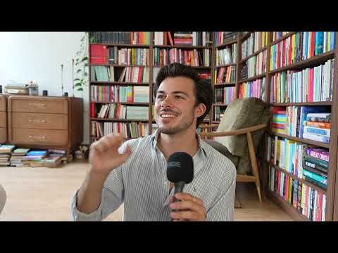 I finally started a book club!!!!!!!